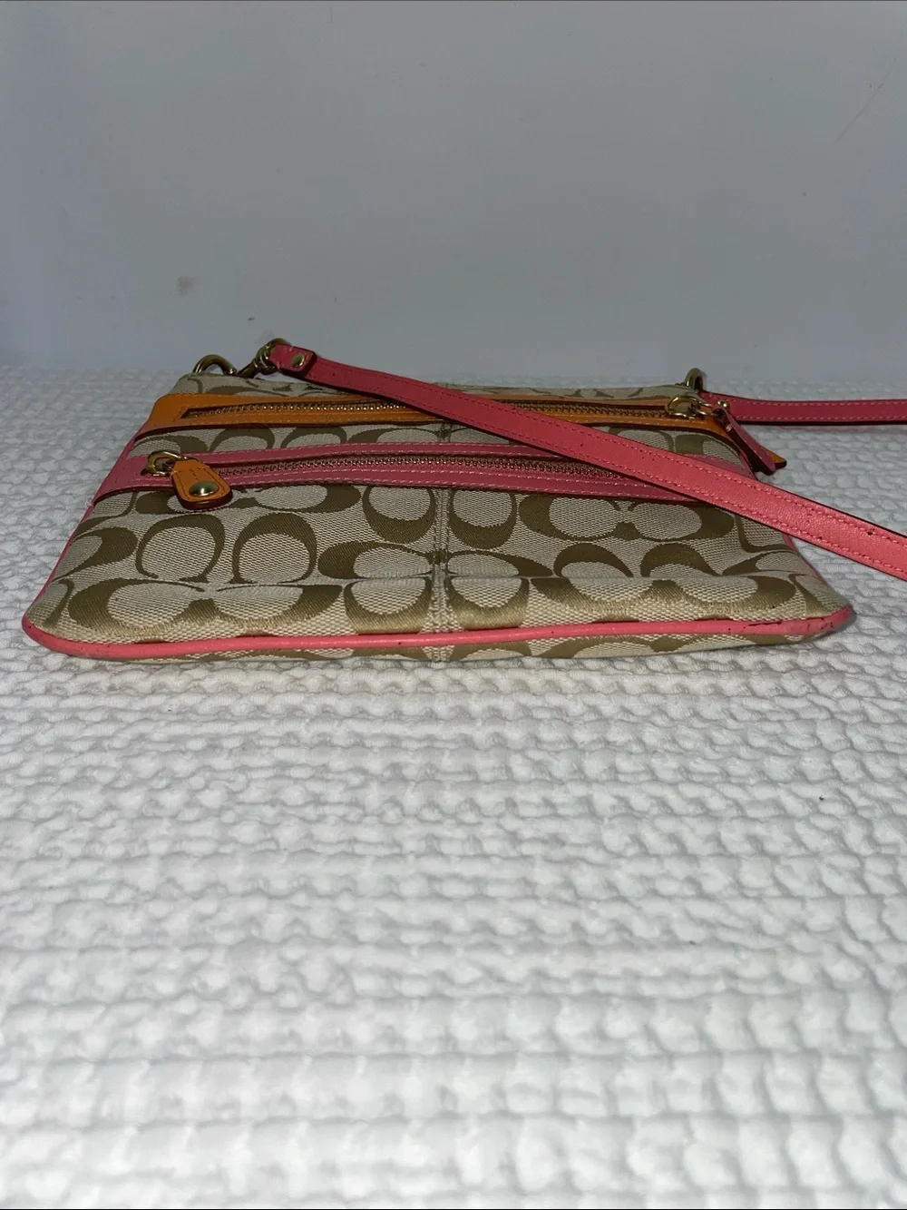 Coach signature stripe
